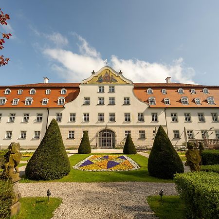 Schloss 라우트라흐 외부 사진